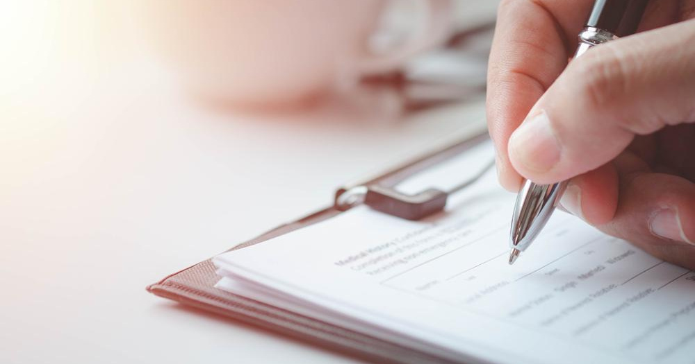 How do you manage bank and building society interest under self-assessment?